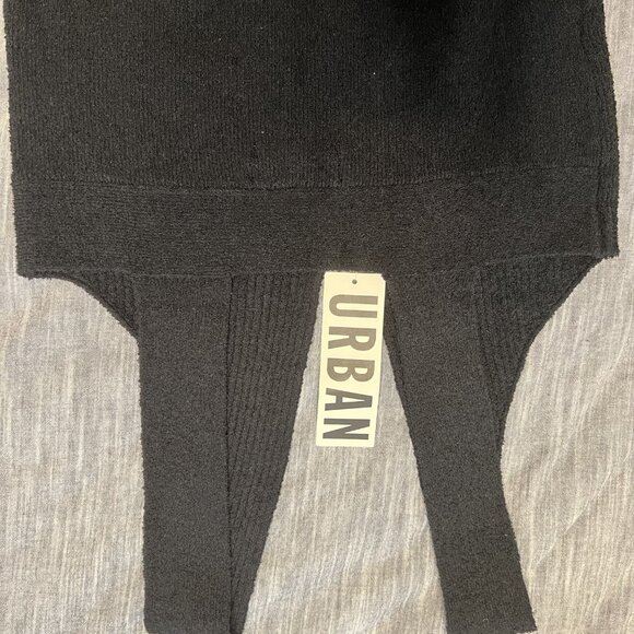 Black Knit Tank Top - Picture 2 of 2